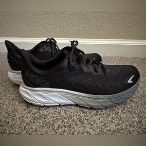 Hoka Arahi 6 Running Shoes - 9.5 (2E)